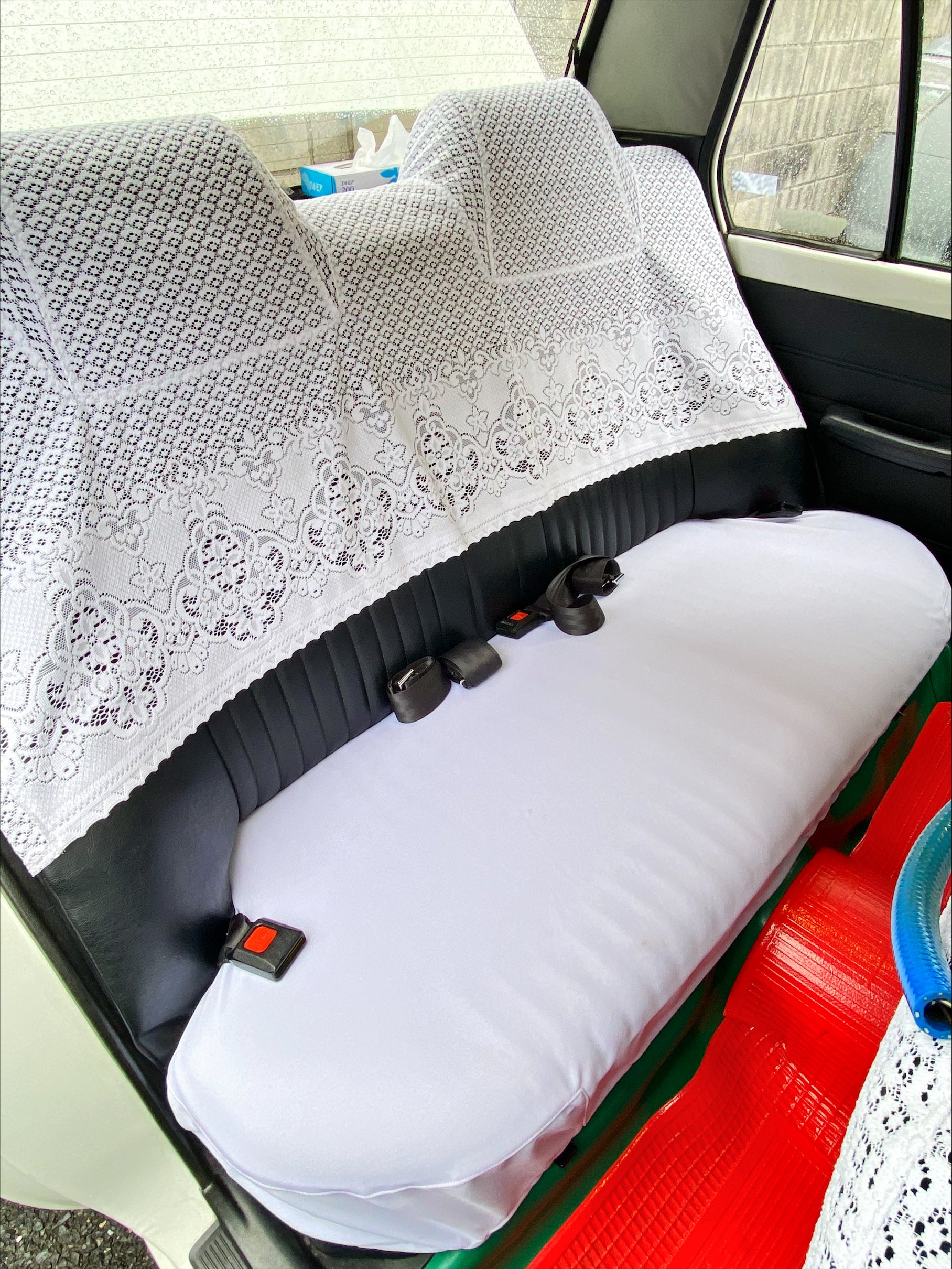 営業車や旧車などのオーダーシートカバーのオンラインショップ 有限 